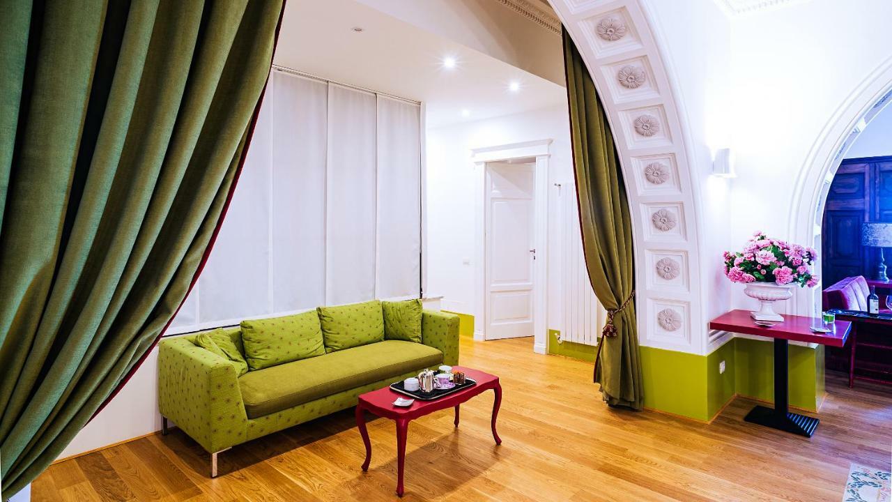 Hotel Donna Giulia, Luxury House Salerno Zewnętrze zdjęcie