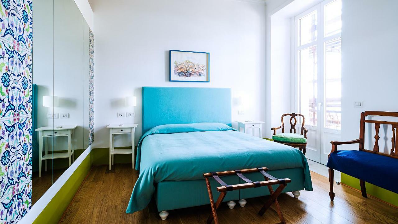 Hotel Donna Giulia, Luxury House Salerno Zewnętrze zdjęcie