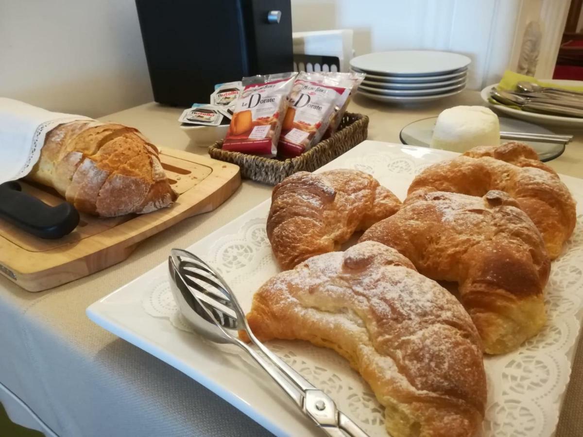 Hotel Donna Giulia, Luxury House Salerno Zewnętrze zdjęcie